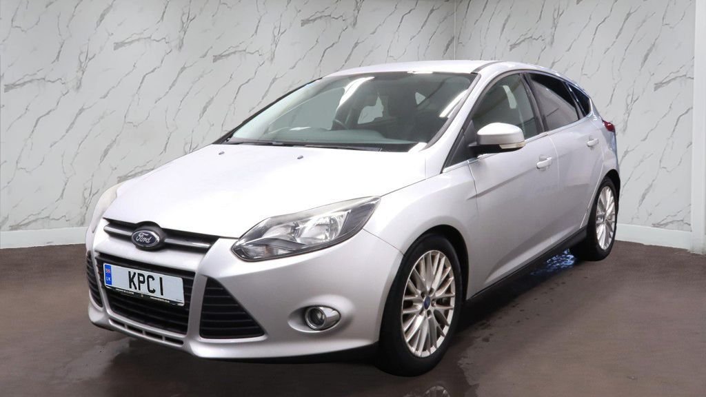 Used Ford Focus 2011 for sale - 76386380: Photo 2