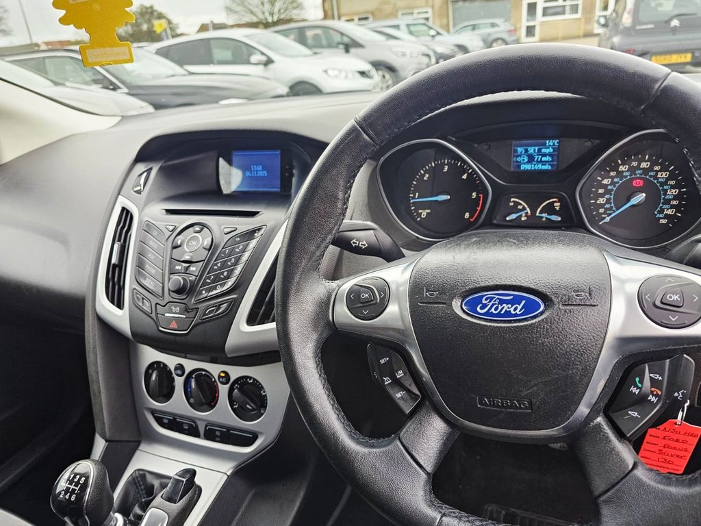 Used Ford Focus 2011 for sale - 76386380: Photo 26