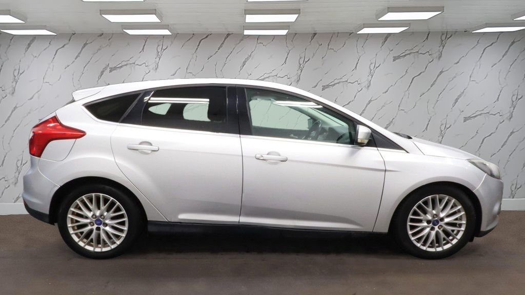 Used Ford Focus 2011 for sale - 76386380: Photo 6