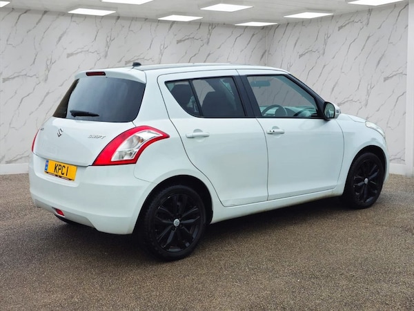 Used Suzuki Swift 2014 for sale - 76147722: Photo 12