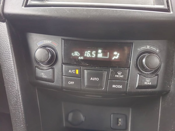 Used Suzuki Swift 2014 for sale - 76147722: Photo 18