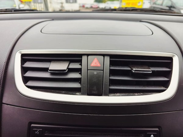 Used Suzuki Swift 2014 for sale - 76147722: Photo 27