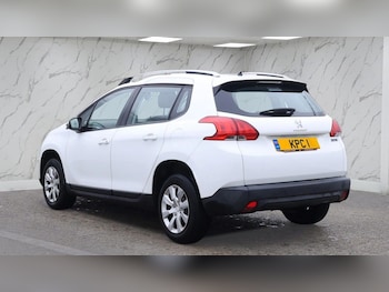 Used Peugeot 2008 2014 for sale - 76396016: Photo
