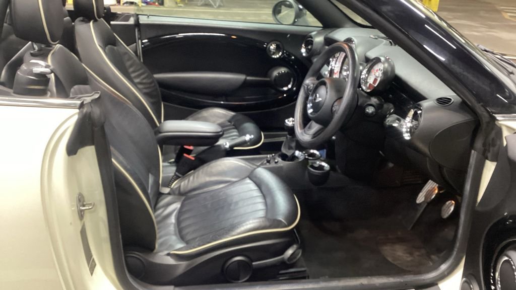 Used MINI Roadster 2014 for sale - 77437206: Photo 10