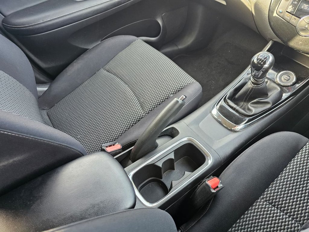 Used Nissan Pulsar 2015 for sale - 76385844: Photo 21