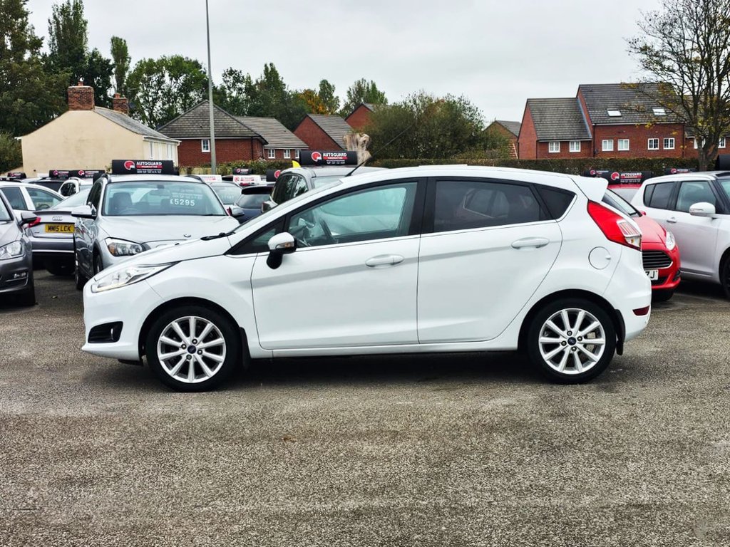 Used Ford Fiesta 2017 for sale - 76185230: Photo 12