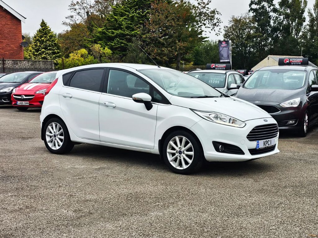 Used Ford Fiesta 2017 for sale - 76185230: Photo 2