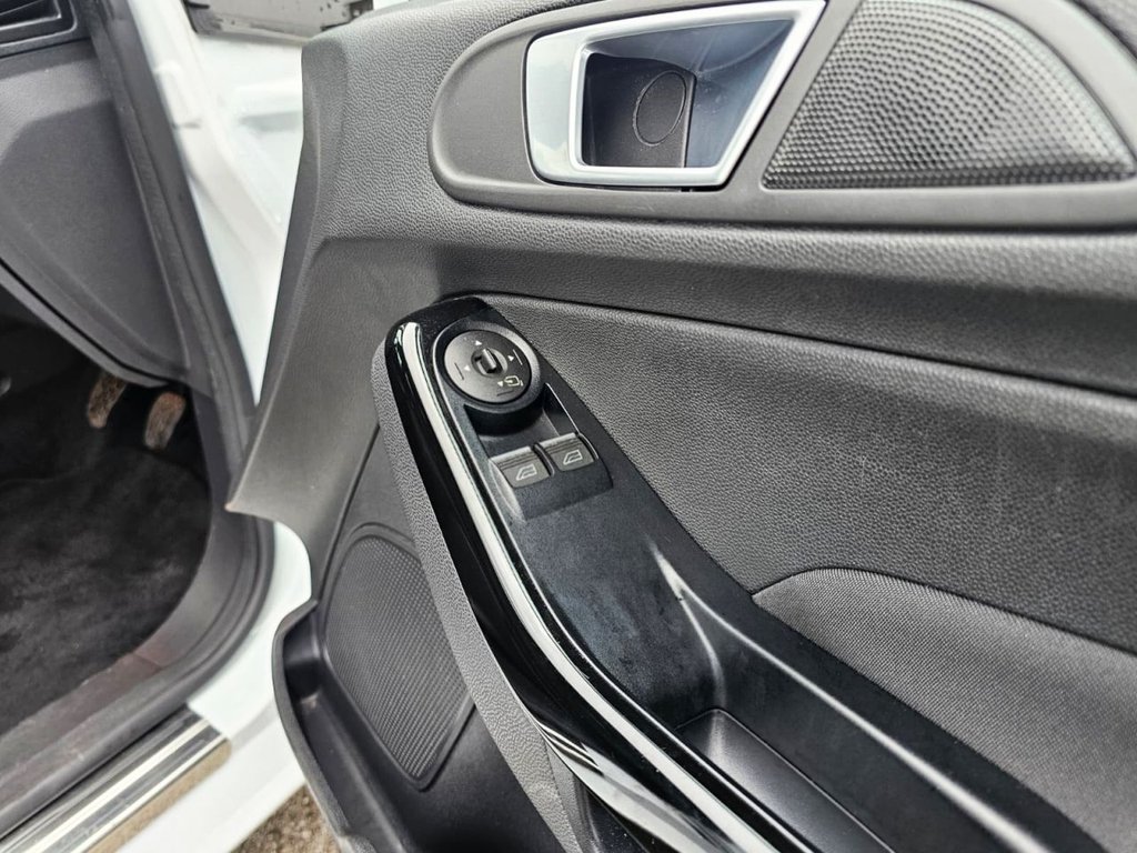 Used Ford Fiesta 2017 for sale - 76185230: Photo 27