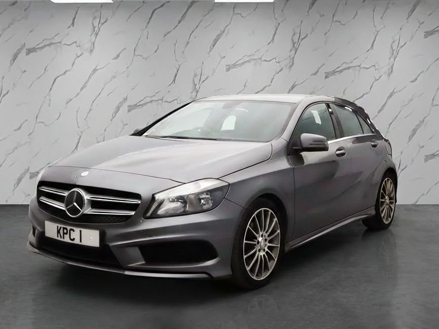 Used Mercedes-Benz A-Class 2014 for sale - 77165947: Photo 2