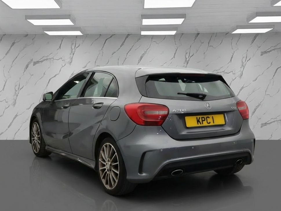 Used Mercedes-Benz A-Class 2014 for sale - 77165947: Photo 3