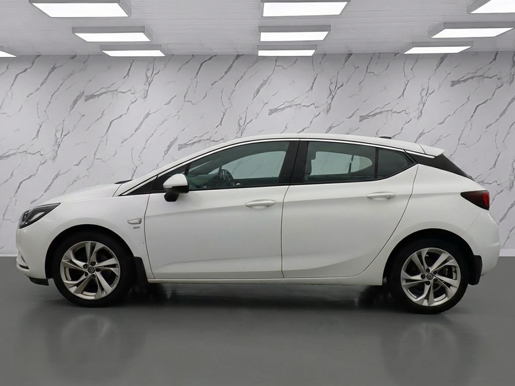 Used Vauxhall Astra 2017 for sale - 77672706: Photo 10