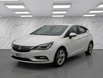 Used Vauxhall Astra 2017 for sale - 77672706: Photo