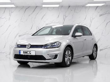 Used Volkswagen Golf 2019 for sale - 79210127: Photo