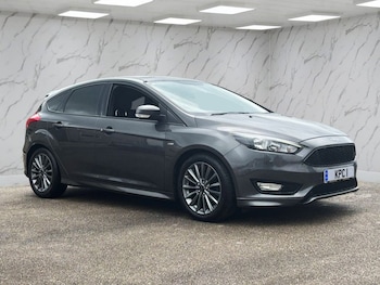 Used Ford Focus 2017 for sale - 75346749: Photo