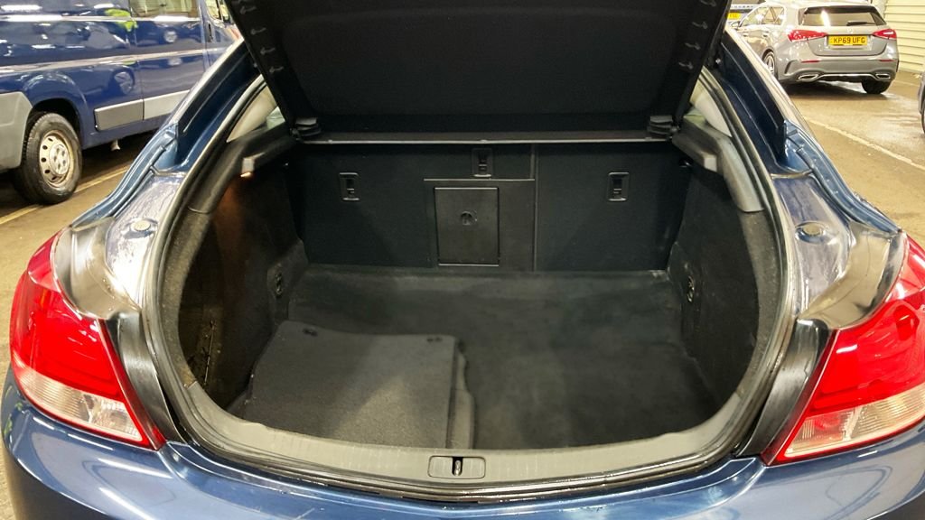 Used Vauxhall Insignia 2012 for sale - 77355857: Photo 12