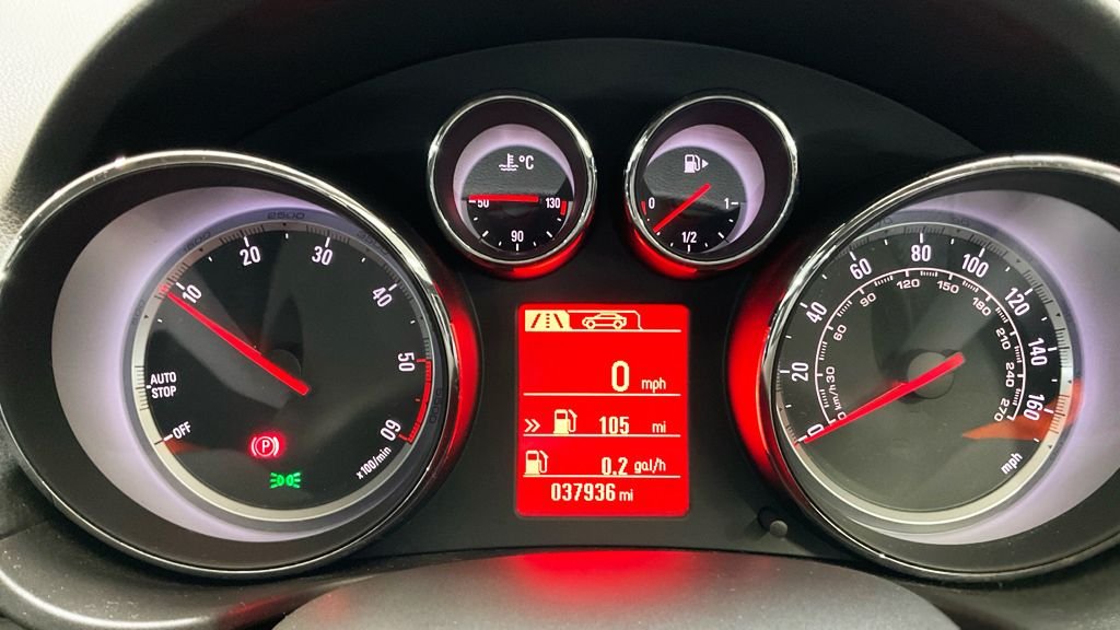 Used Vauxhall Insignia 2012 for sale - 77355857: Photo 8