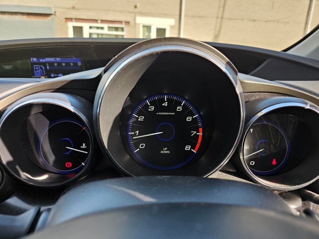 Used Honda Civic 2015 for sale - 75947334: Photo 20