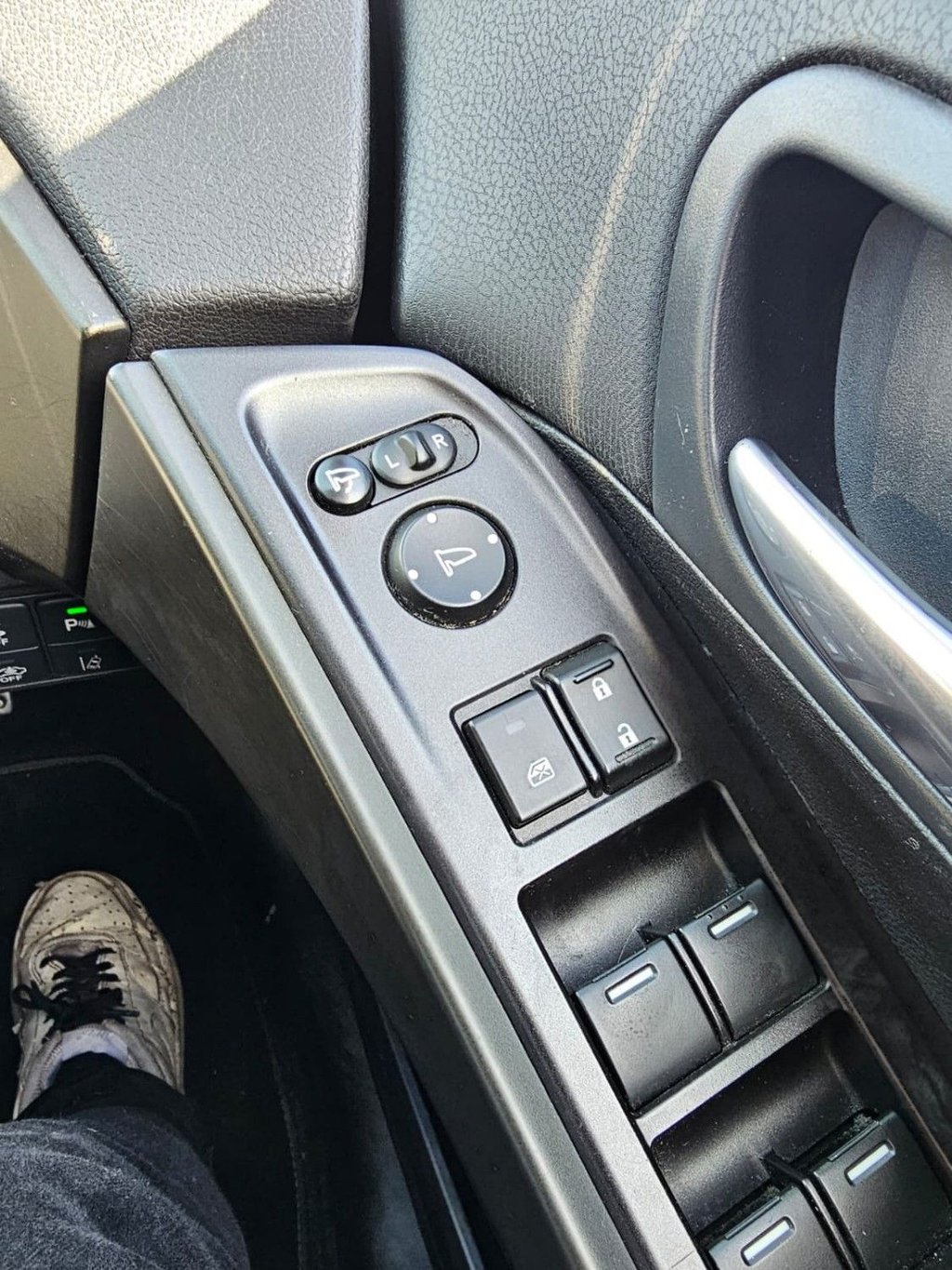 Used Honda Civic 2015 for sale - 75947334: Photo 30