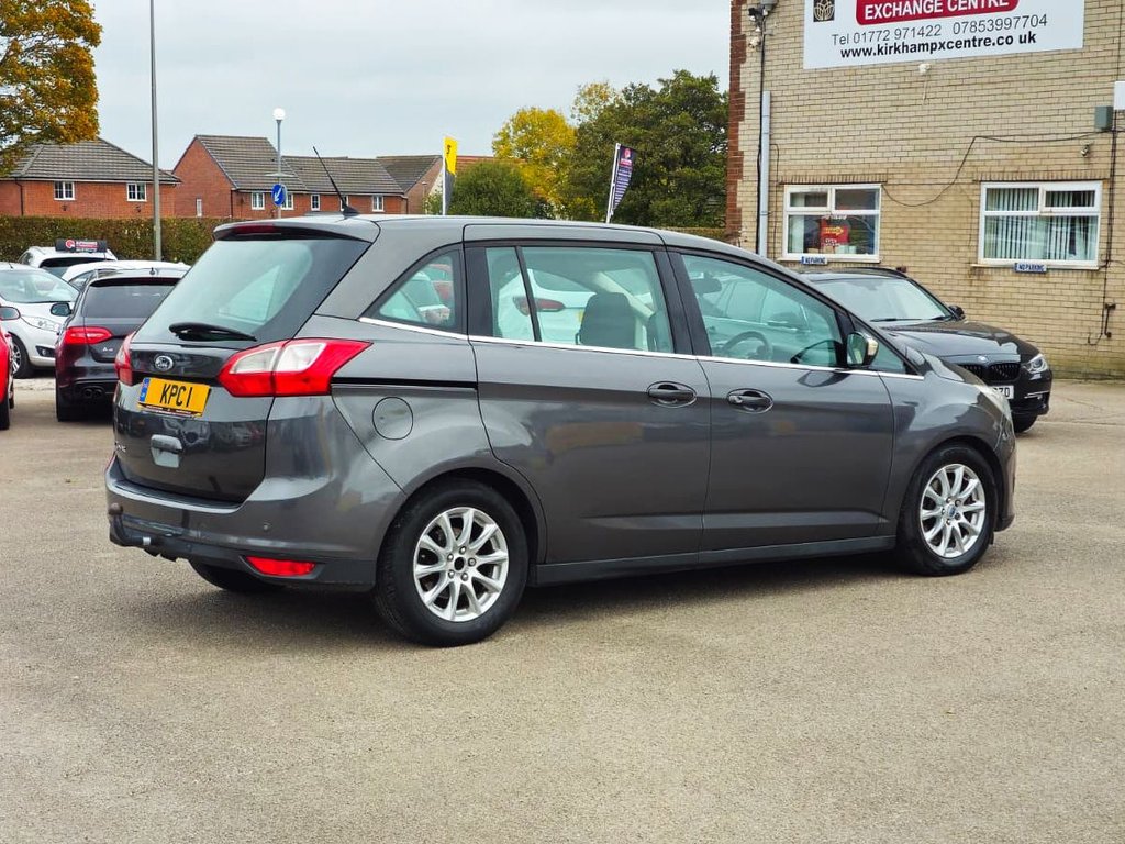 Used Ford Grand C-Max 2018 for sale - 76148160: Photo 19