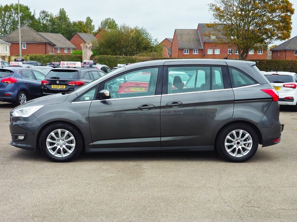 Used Ford Grand C-Max 2018 for sale - 76148160: Photo 21