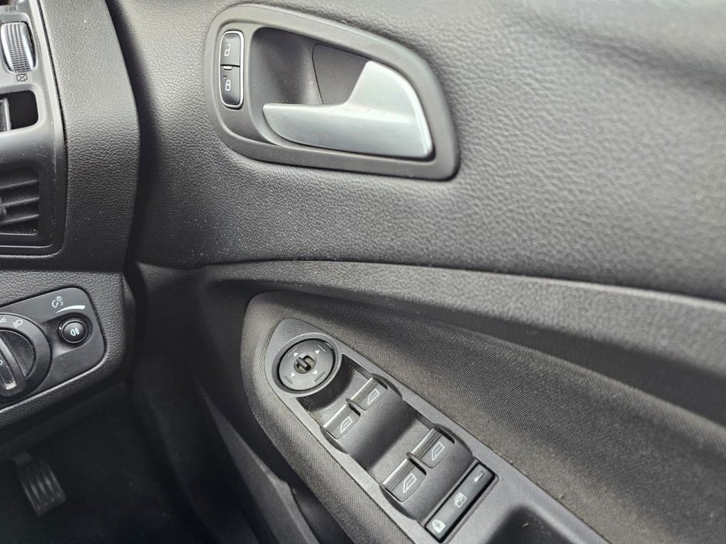 Used Ford Grand C-Max 2018 for sale - 76148160: Photo 46