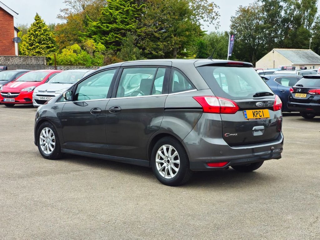 Used Ford Grand C-Max 2018 for sale - 76148160: Photo 7
