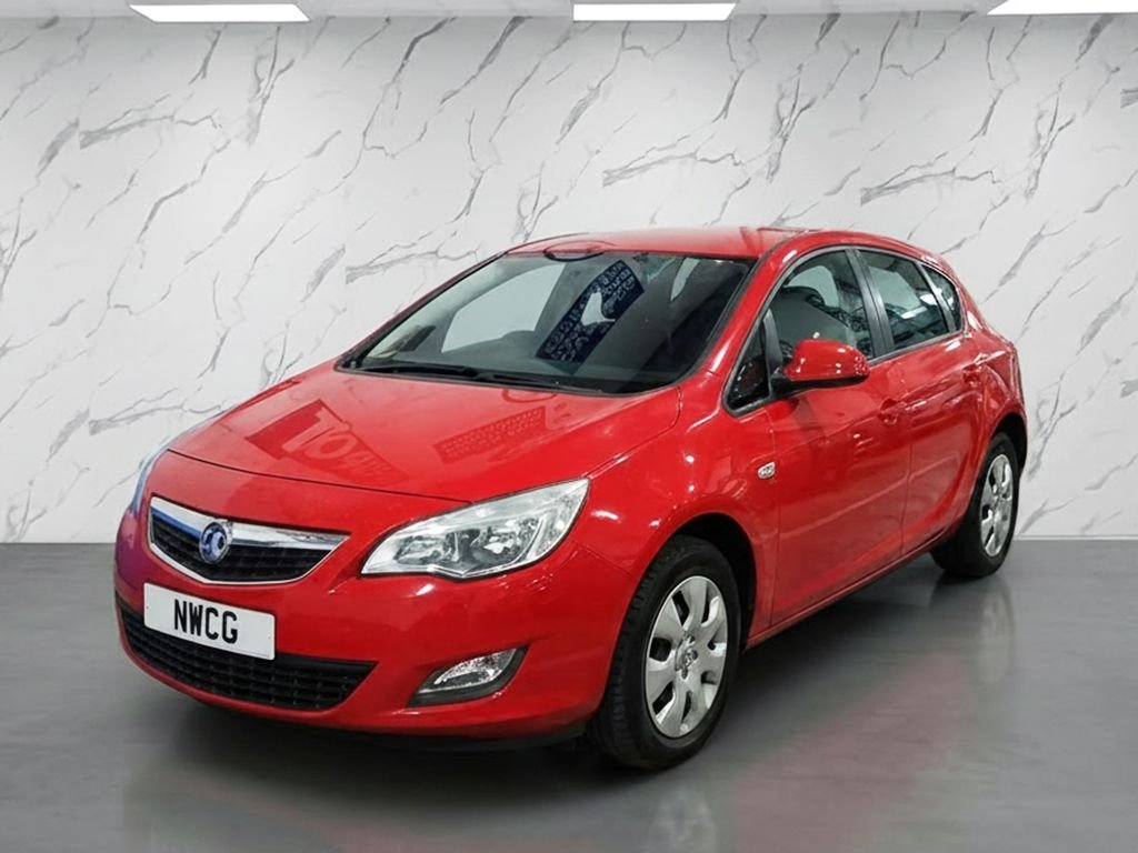 Used Vauxhall Astra 2010 for sale - 77911093: Photo 2
