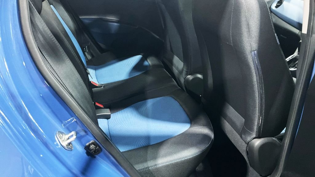 Used Hyundai i10 2015 for sale - 77372924: Photo 10