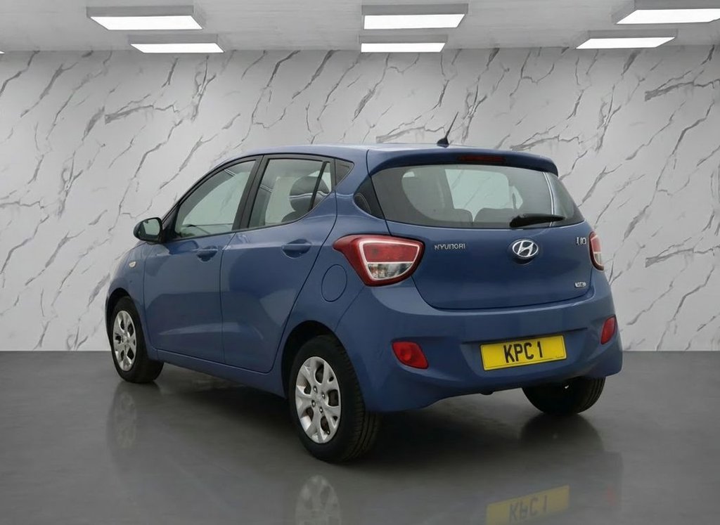 Used Hyundai i10 2015 for sale - 77372924: Photo 3