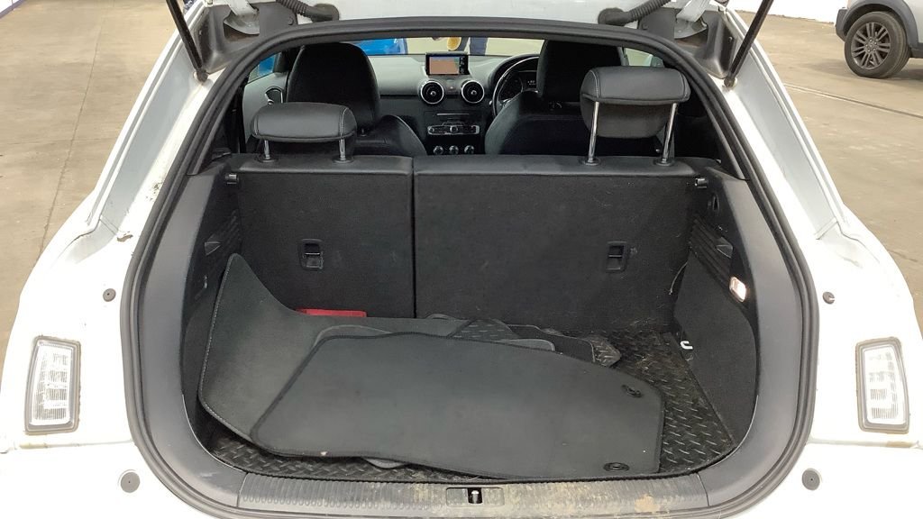 Used Audi A1 2015 for sale - 77356645: Photo 11