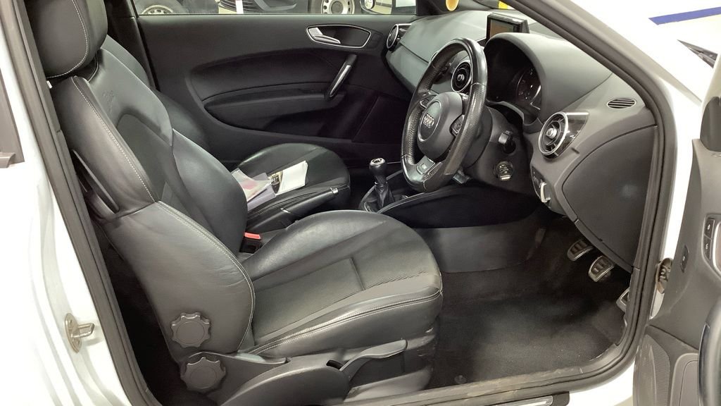 Used Audi A1 2015 for sale - 77356645: Photo 9