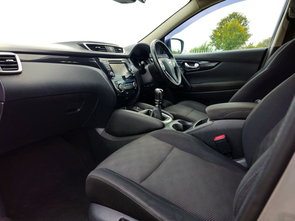 Used Nissan Qashqai 2015 for sale - 76148032: Photo 17