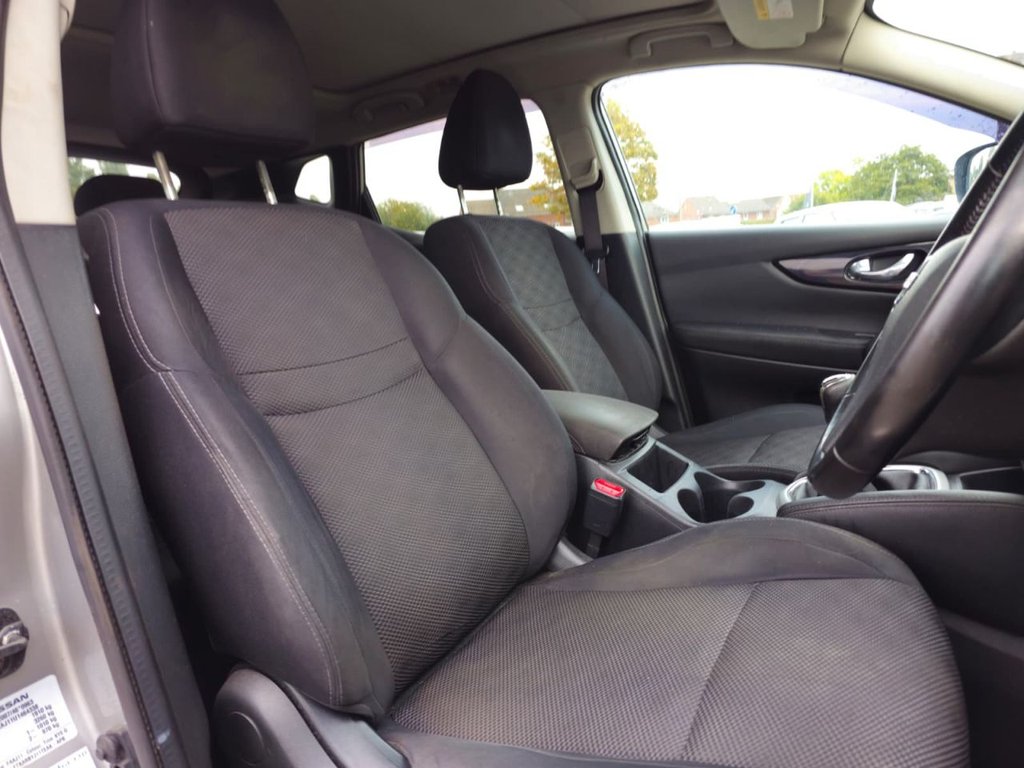 Used Nissan Qashqai 2015 for sale - 76148032: Photo 23