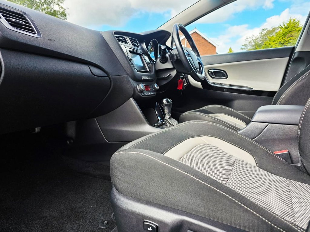 Used Kia Ceed 2014 for sale - 76445889: Photo 17