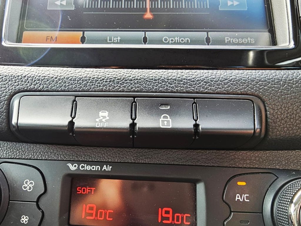 Used Kia Ceed 2014 for sale - 76445889: Photo 21