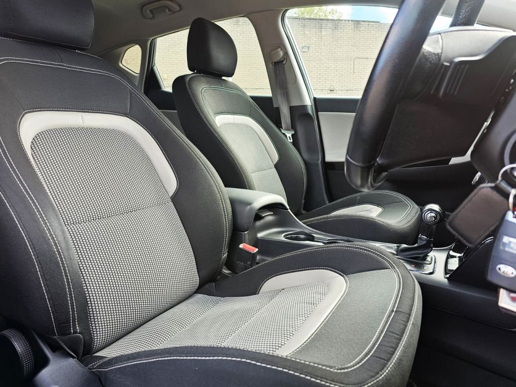 Used Kia Ceed 2014 for sale - 76445889: Photo 31