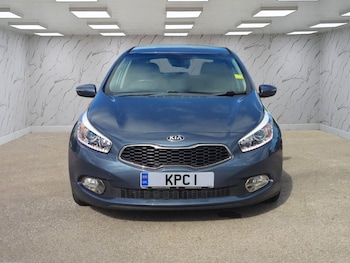 Used Kia Ceed 2014 for sale - 76445889: Photo