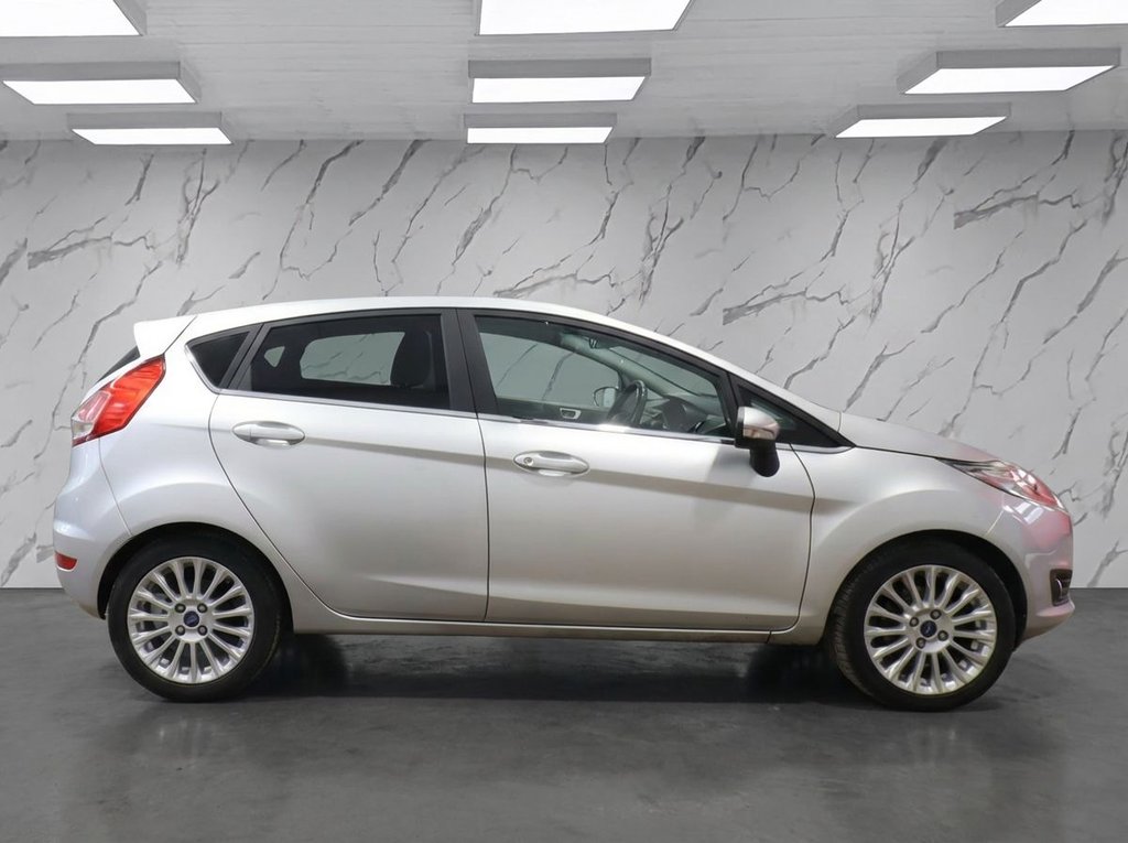 Used Ford Fiesta 2014 for sale - 77667205: Photo 5