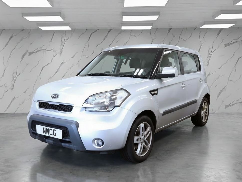Used Kia Soul 2010 for sale - 78061855: Photo 2