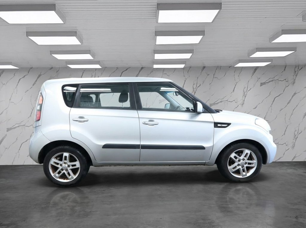 Used Kia Soul 2010 for sale - 78061855: Photo 6