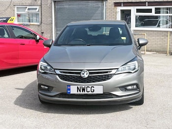 Used Vauxhall Astra 2017 for sale - 79530927: Photo