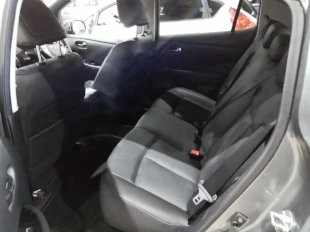 Used Nissan Leaf 2017 for sale - 77920572: Photo 6