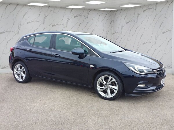 Used Vauxhall Astra 2018 for sale - 76185108: Photo 2