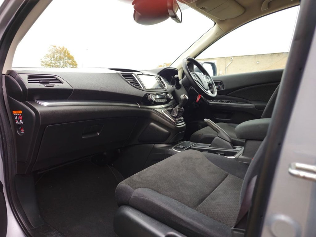 Used Honda CR-V 2016 for sale - 76048580: Photo 15