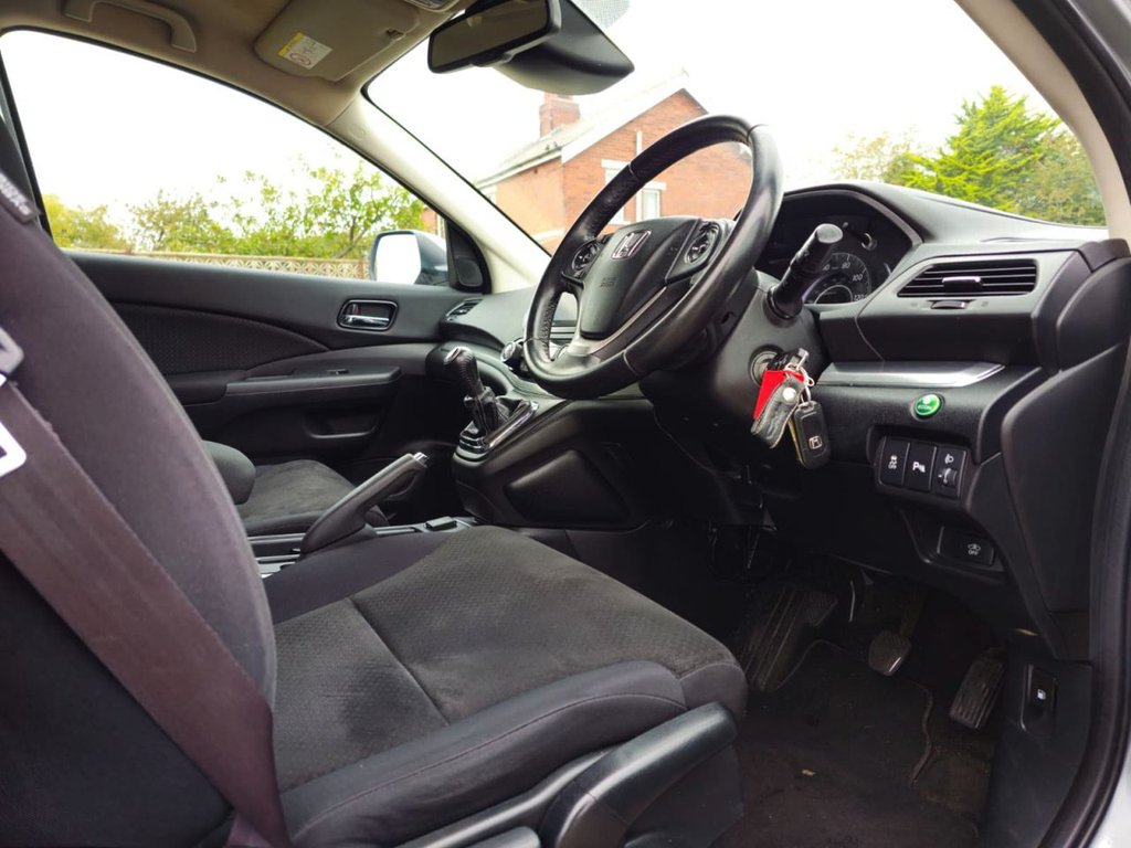 Used Honda CR-V 2016 for sale - 76048580: Photo 26