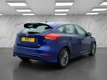 Used Ford Focus 2016 for sale - 77483401: Photo