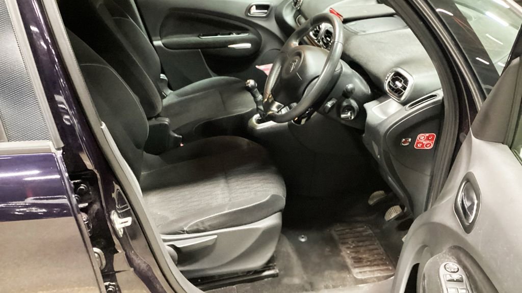 Used Citroen C3 Picasso 2015 for sale - 77165934: Photo 8