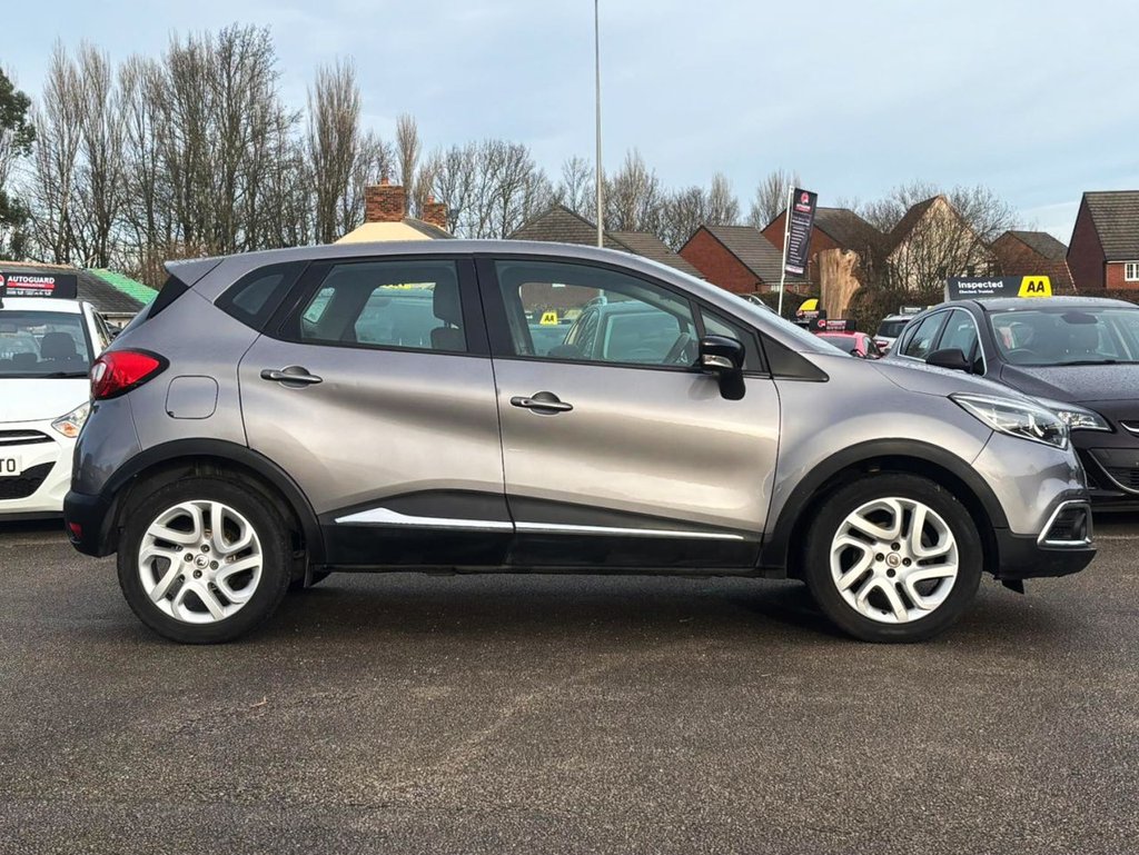 Used Renault Captur 2016 for sale - 76470378: Photo 13