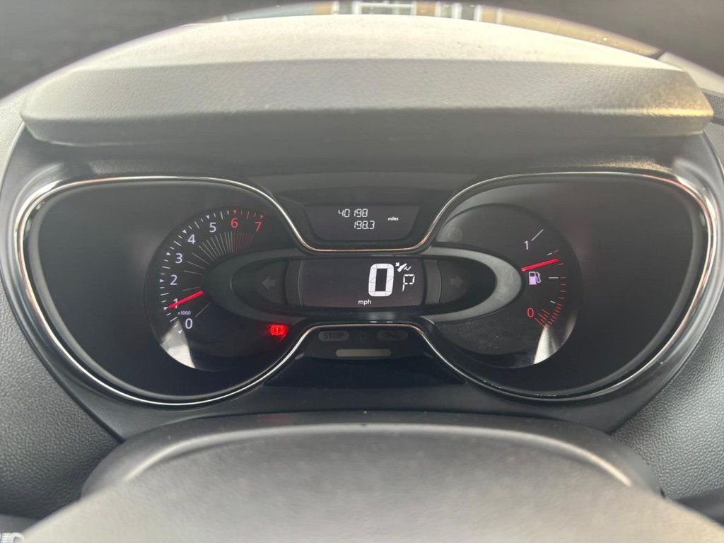 Used Renault Captur 2016 for sale - 76470378: Photo 21