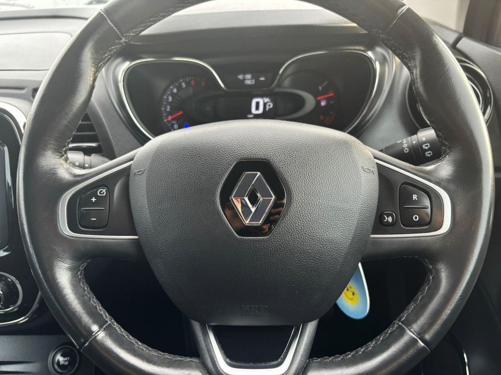 Used Renault Captur 2016 for sale - 76470378: Photo 23